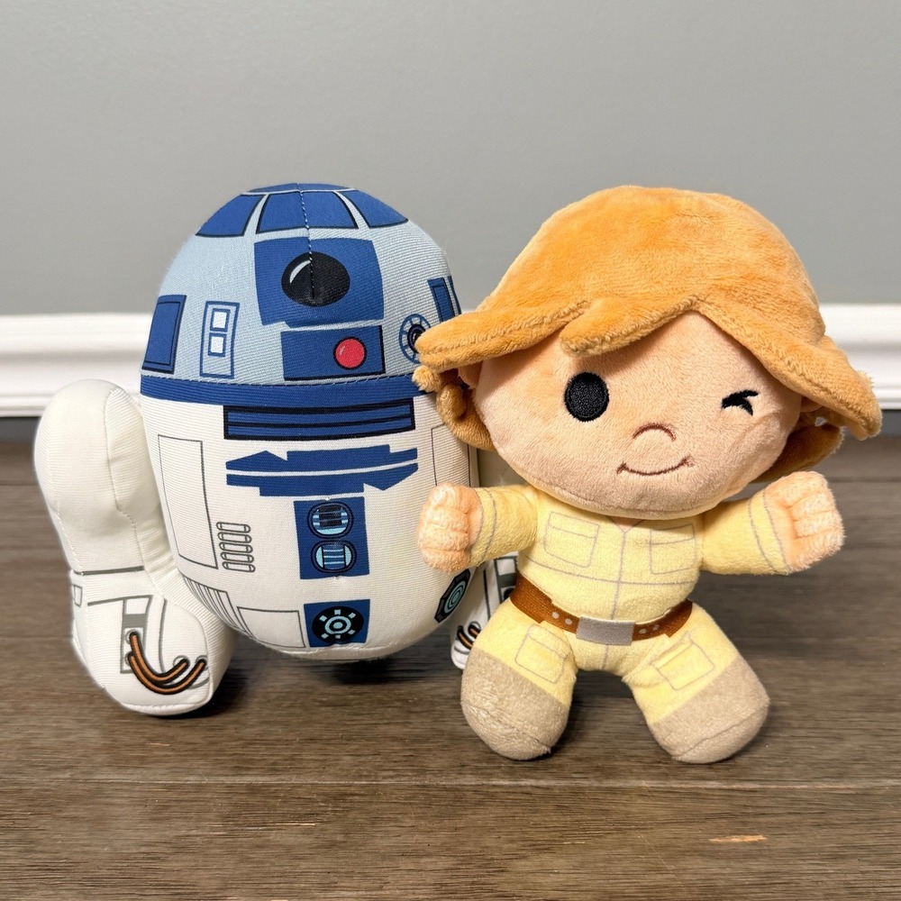 Star Wars Luke Skywalker & R2-D2 Plush Set Underground Toys Stuffed Animal